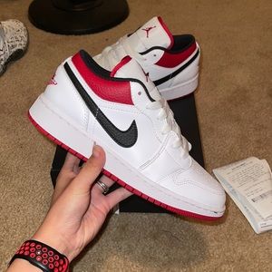🔥NEW🔥 Jordan 1 Low White Gym Red